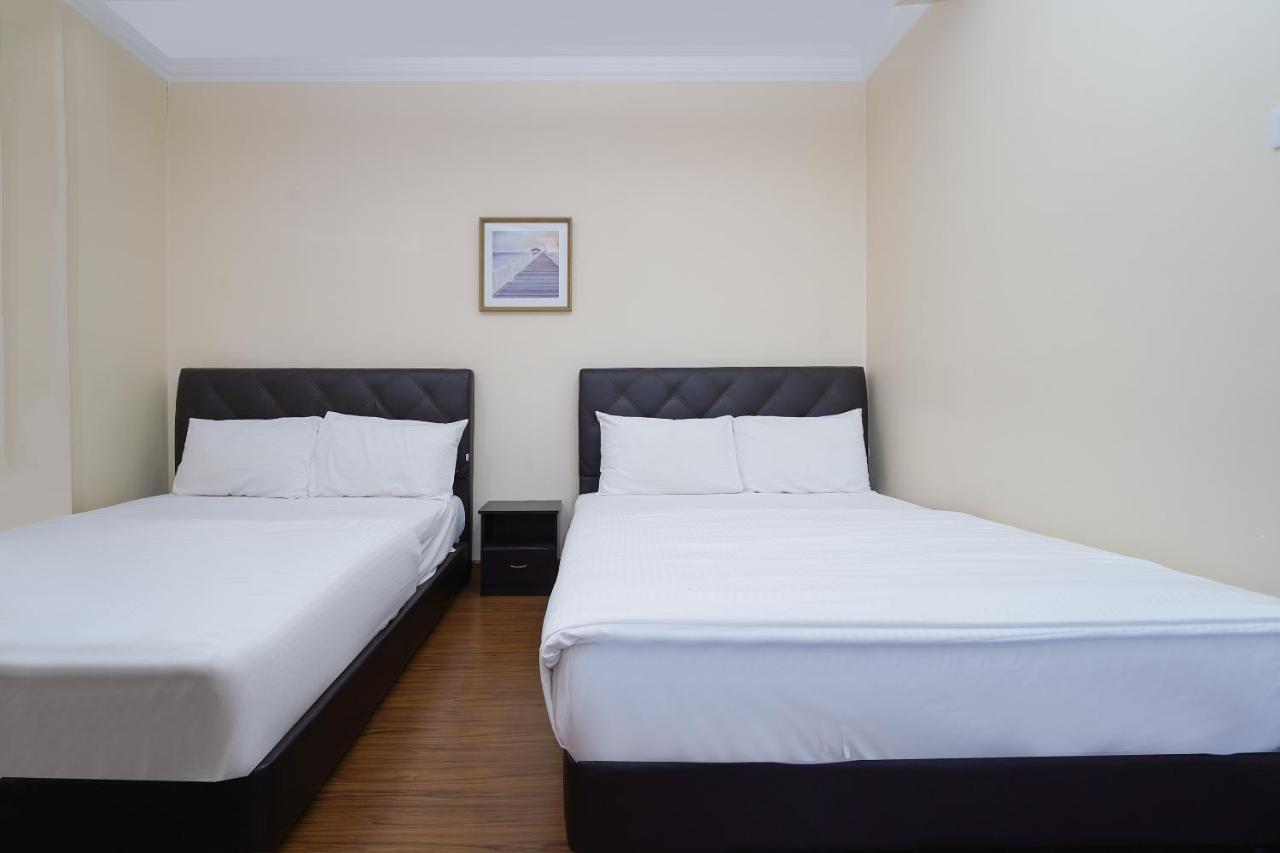 Oyo 90451 Bangi Moya Guesthouse المظهر الخارجي الصورة